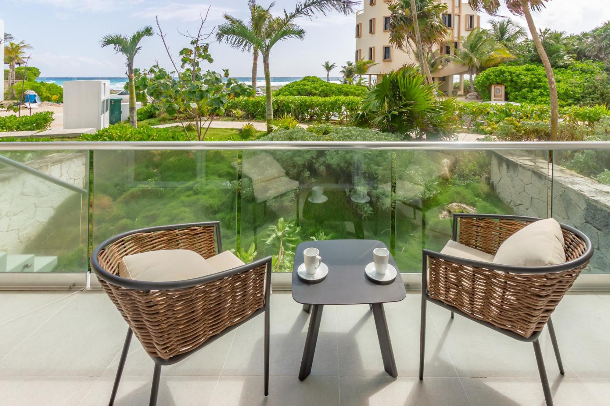 Santamar By Tao Beach Condos With Pool & Walk To Ocean Akumal Zewnętrze zdjęcie